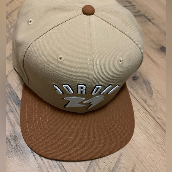 Jordan hat - Picture 6 of 6